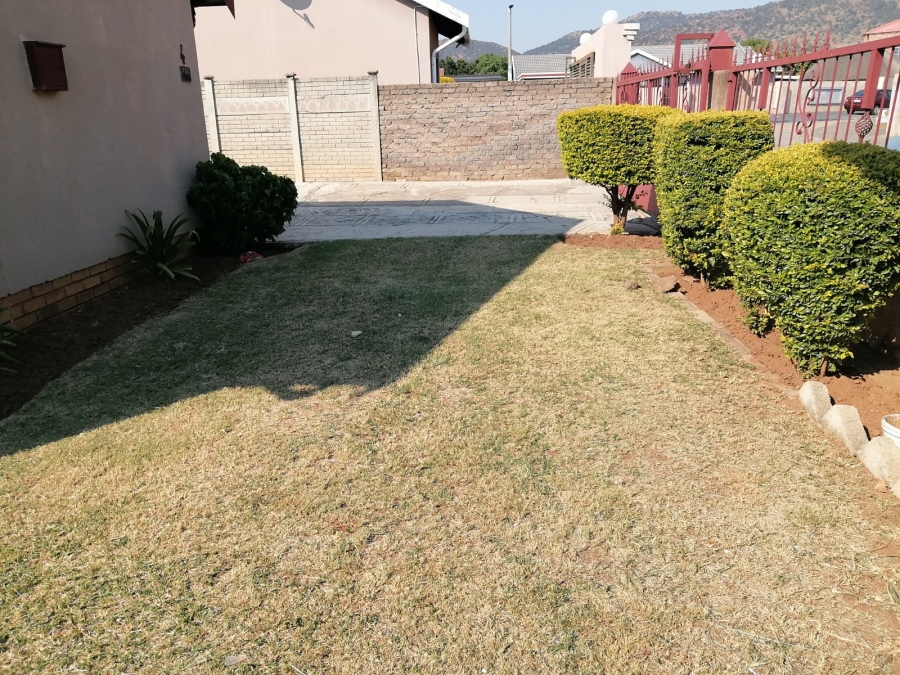 3 Bedroom Property for Sale in Tlhabane West North West